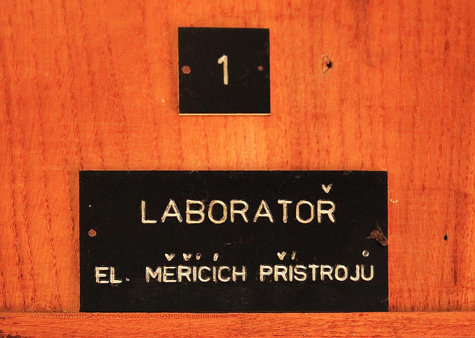 V montované budově 3 se nacházely také laboratoře.